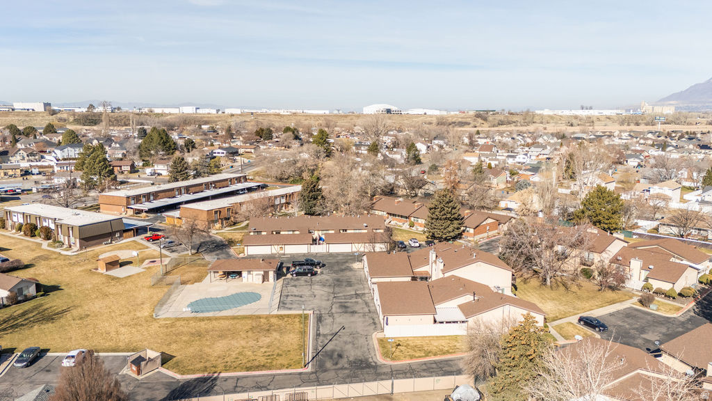 621 E COACHMAN WAY Riverdale, UT 84405