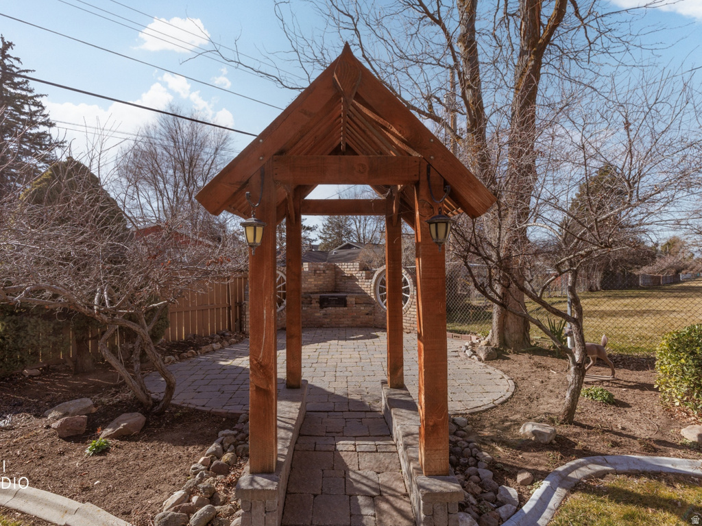 1640 E MATEO WAY Holladay, UT 84117