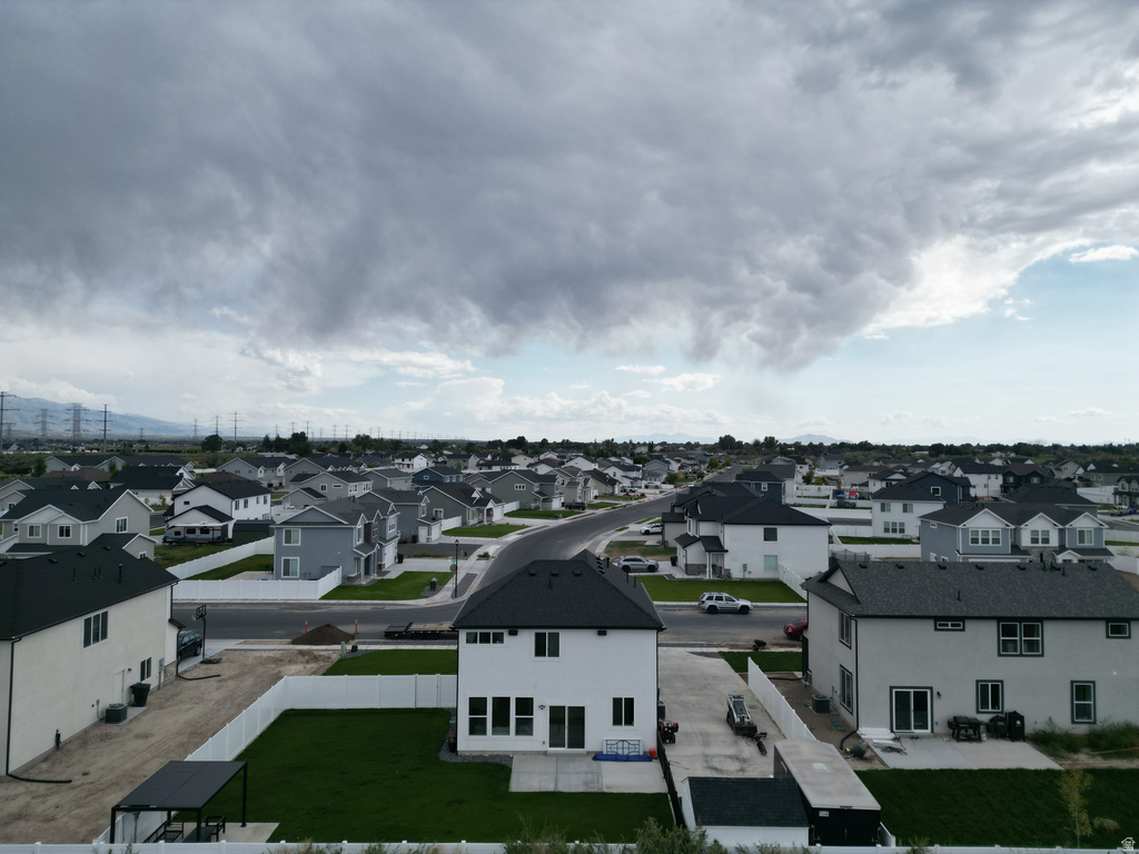 3425 W 3275 N Plain City, UT 84404