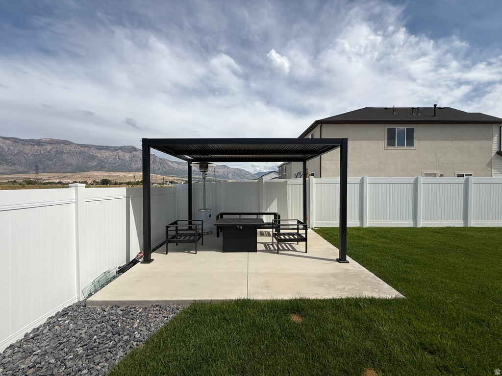 3425 W 3275 N Plain City, UT 84404