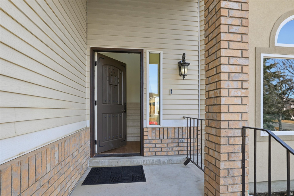 2342 E KARALEE WAY Sandy, UT 84092