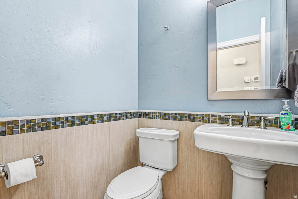 10734 S INDIGO SKY WAY South Jordan, UT 84009