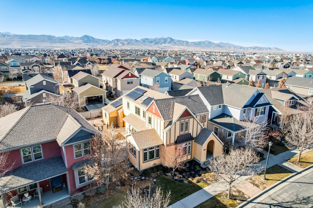 10734 S INDIGO SKY WAY South Jordan, UT 84009