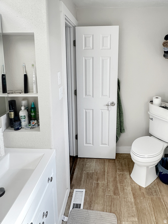 250 W MILL RD Ferron, UT 84523