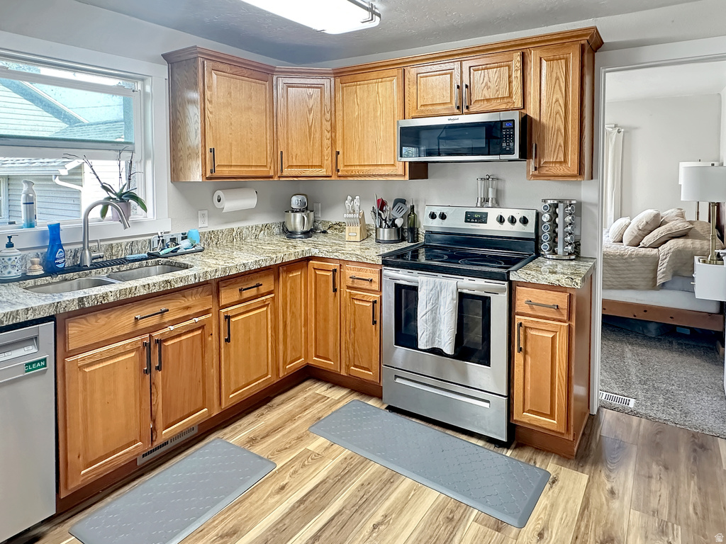 250 W MILL RD Ferron, UT 84523