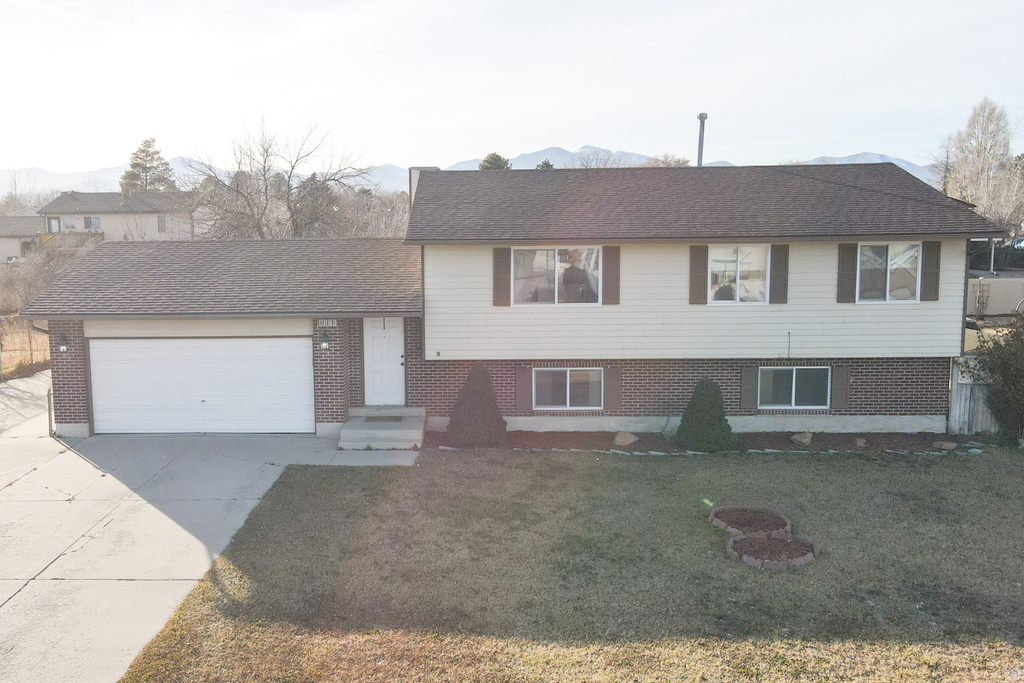 8376 S 4800 W West Jordan, UT 84088
