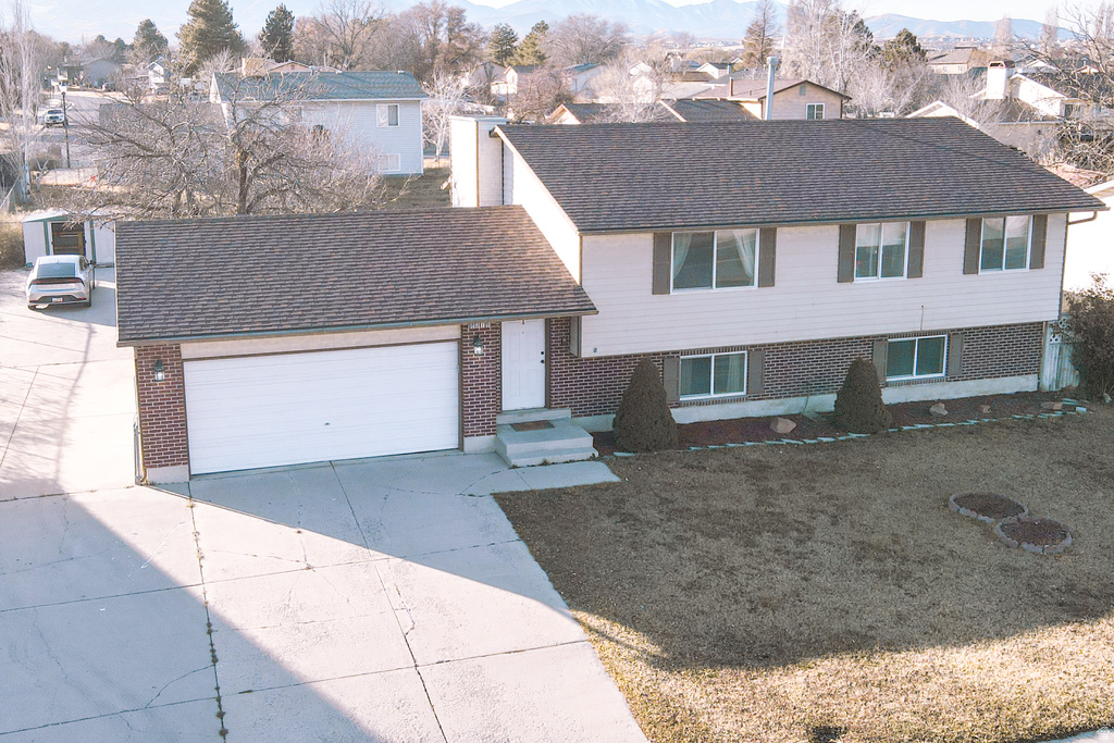 8376 S 4800 W West Jordan, UT 84088