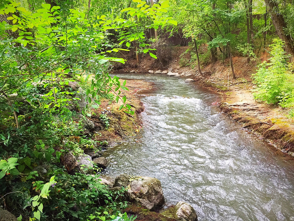 3434 S BROOK VIEW LN Salt Lake City, UT 84106