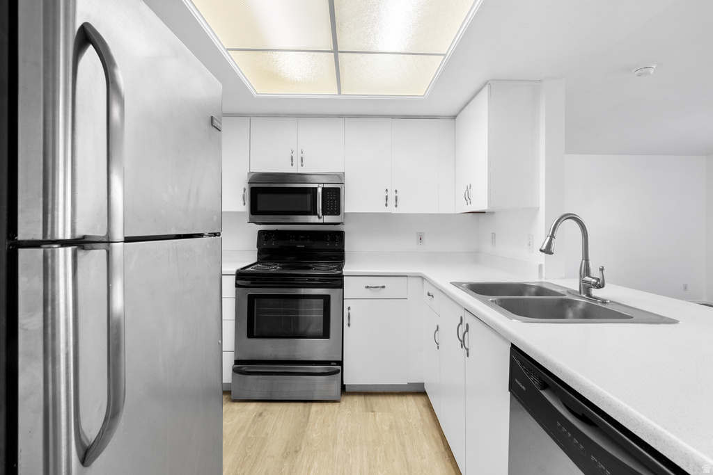 221 E FORT UNION BLVD Midvale, UT 84047