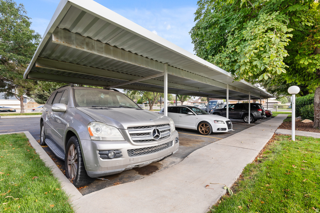 221 E FORT UNION BLVD Midvale, UT 84047