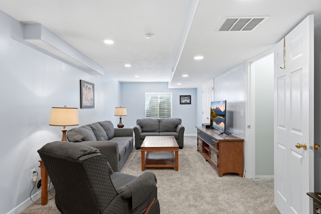 9327 S UINTA HILLS DR West Jordan, UT 84088