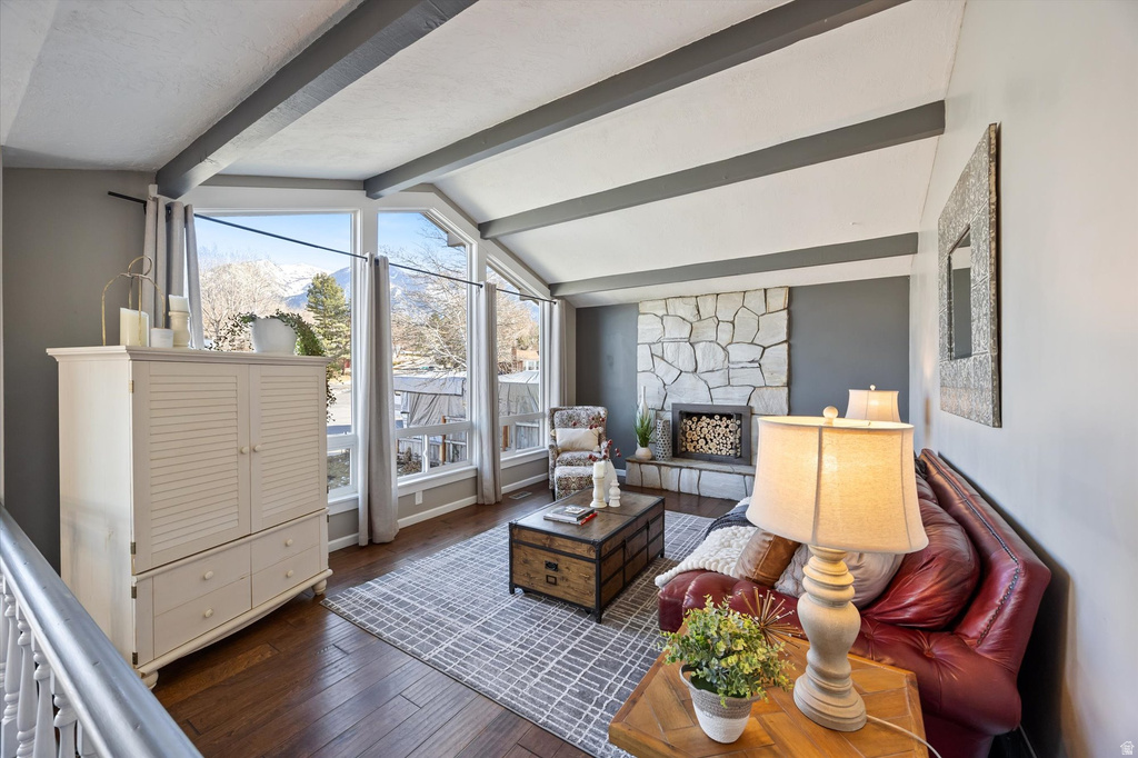 9472 S FOX HUNT DR Sandy, UT 84092