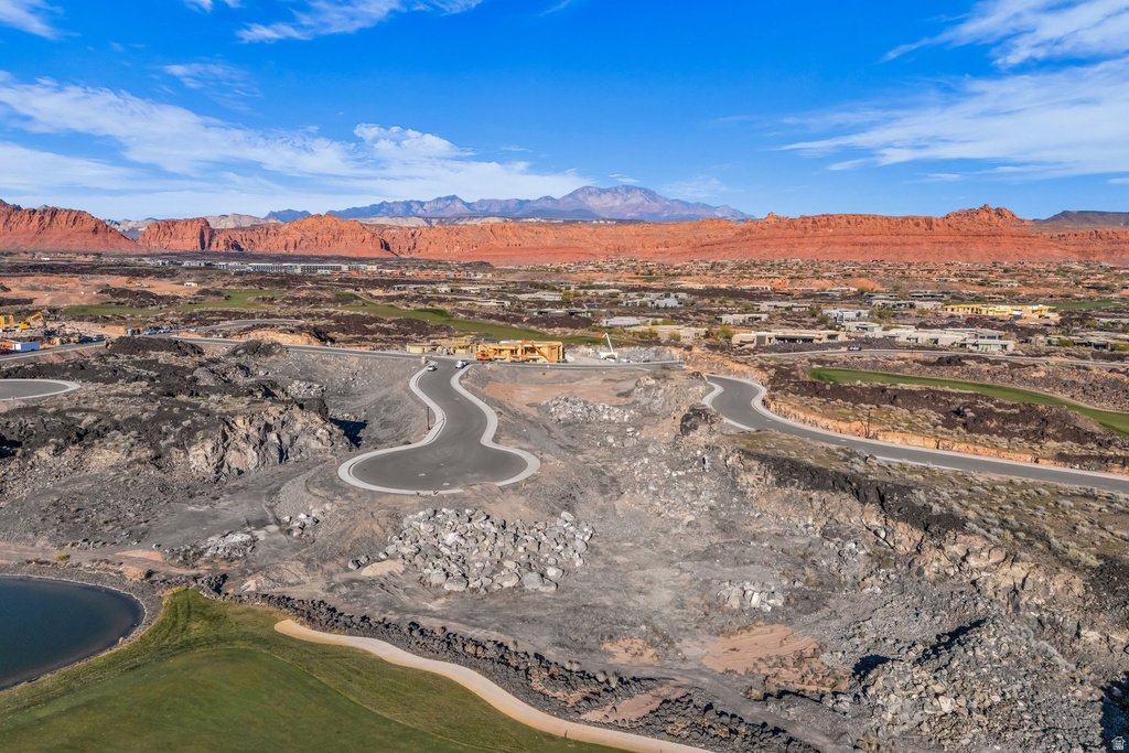 2431  PHIL SMITH CT Santa Clara, UT 84765