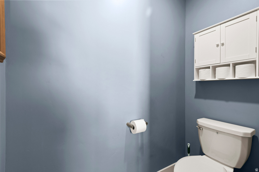 1048 N KENSINGTON HTS Kaysville, UT 84037