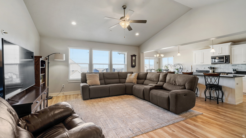 366 W SKY HAWK WAY Elk Ridge, UT 84651