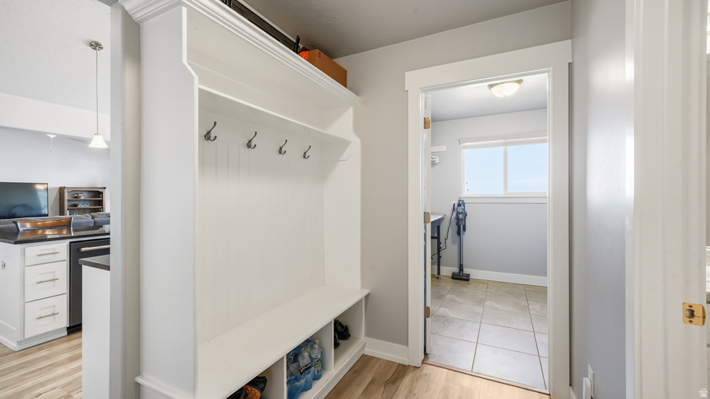 366 W SKY HAWK WAY Elk Ridge, UT 84651