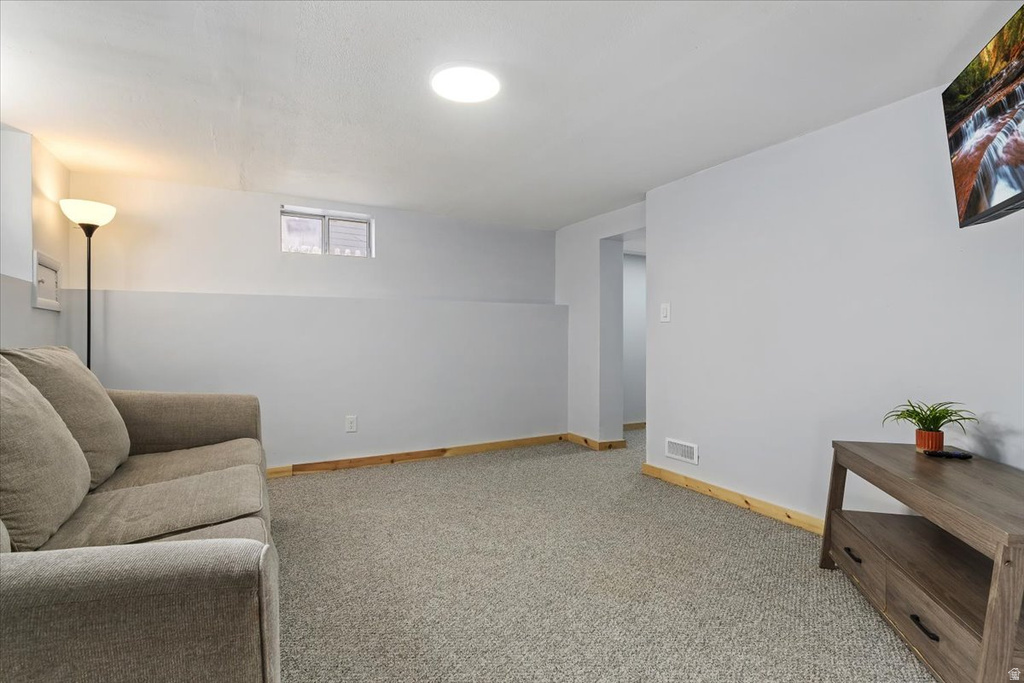 117 N 100 E Tooele, UT 84074