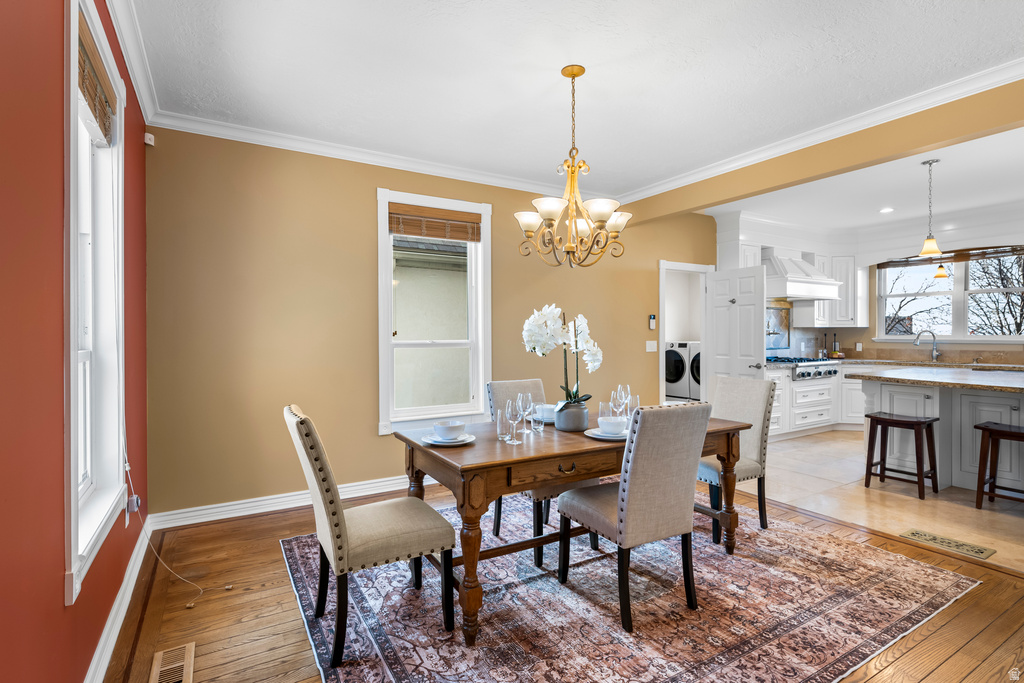 1786 ROSS DR Ogden, UT 84403