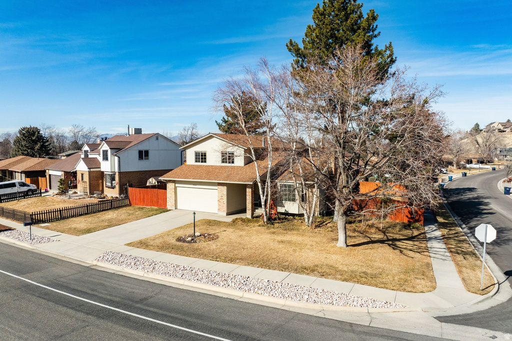 9206 S STERLING DR Sandy, UT 84093