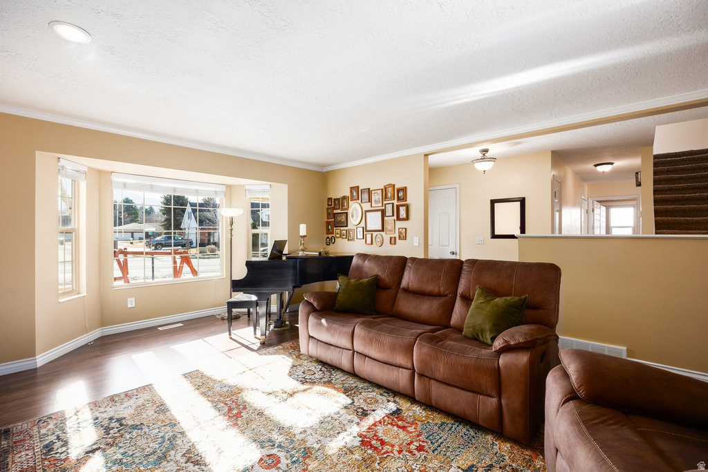 9206 S STERLING DR Sandy, UT 84093