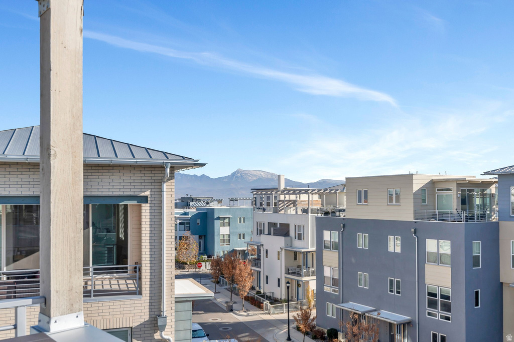 4592 W SCISSOR WAY South Jordan, UT 84009