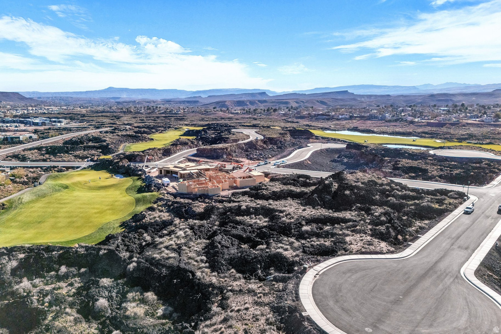 2442 S SOUTH VILLAGE DR Santa Clara, UT 84765