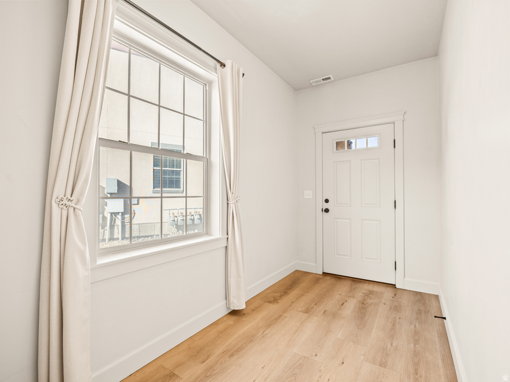 233 E BAYCREST DR Saratoga Springs, UT 84045