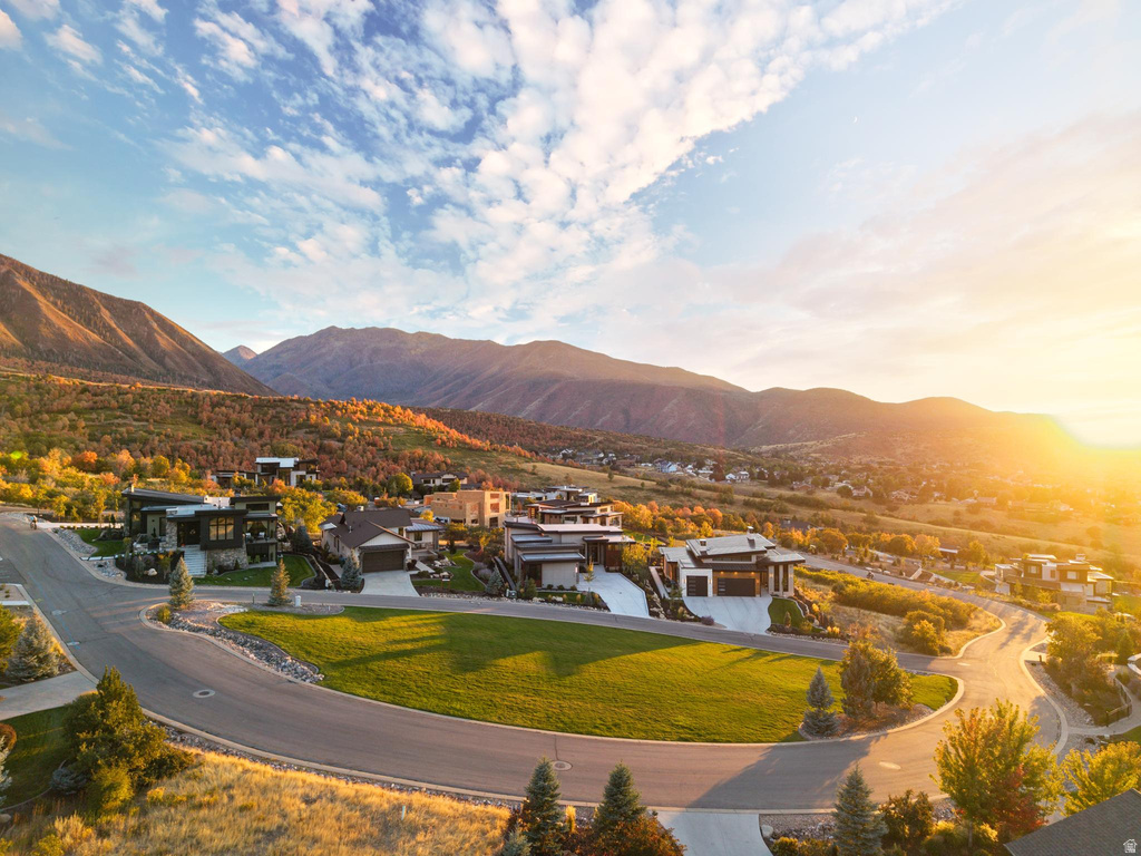 706 S NEBO CIR Woodland Hills, UT 84653