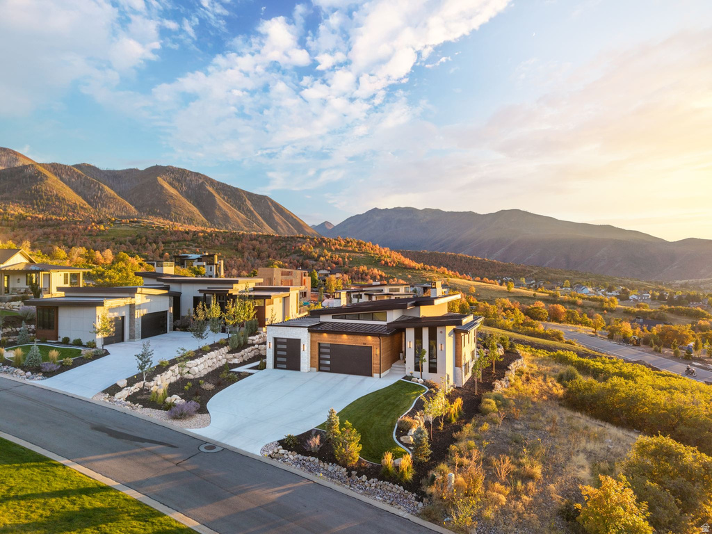 706 S NEBO CIR Woodland Hills, UT 84653