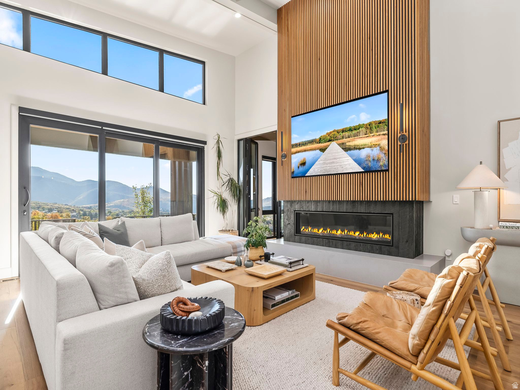 706 S NEBO CIR Woodland Hills, UT 84653