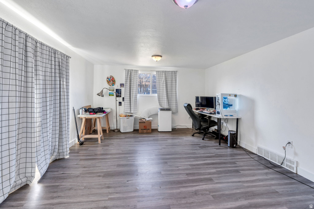 6266 S MARGRAY DR Taylorsville, UT 84129