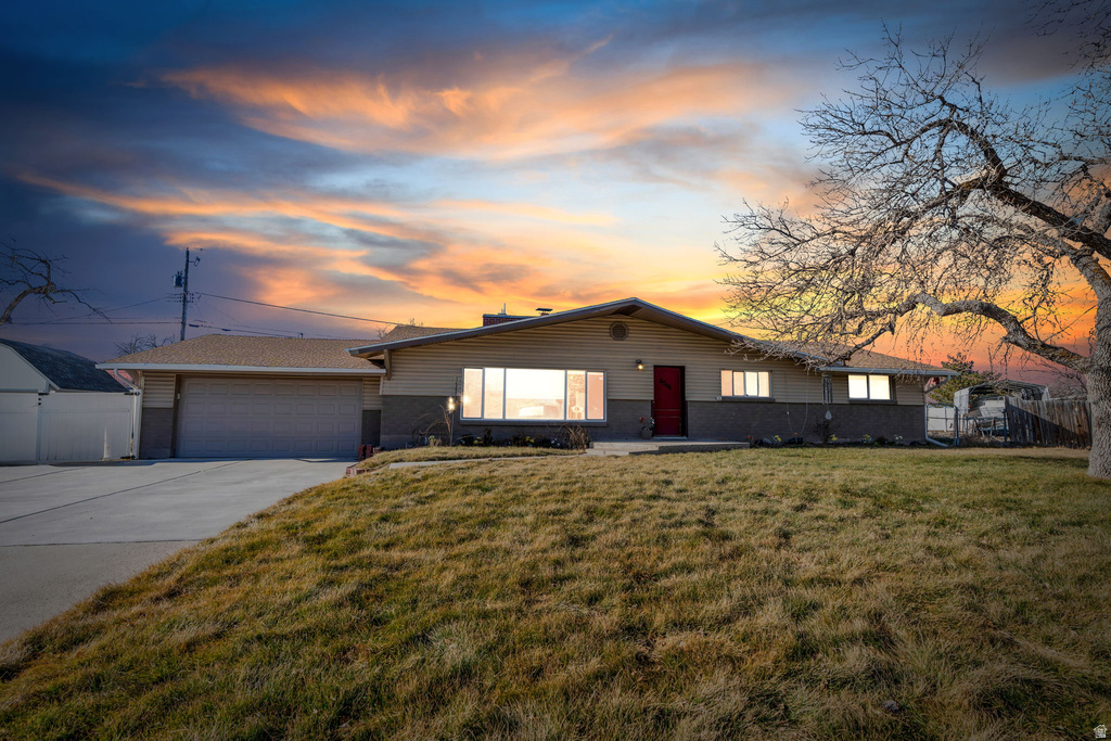 6266 S MARGRAY DR Taylorsville, UT 84129