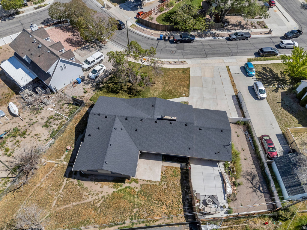 6266 S MARGRAY DR Taylorsville, UT 84129