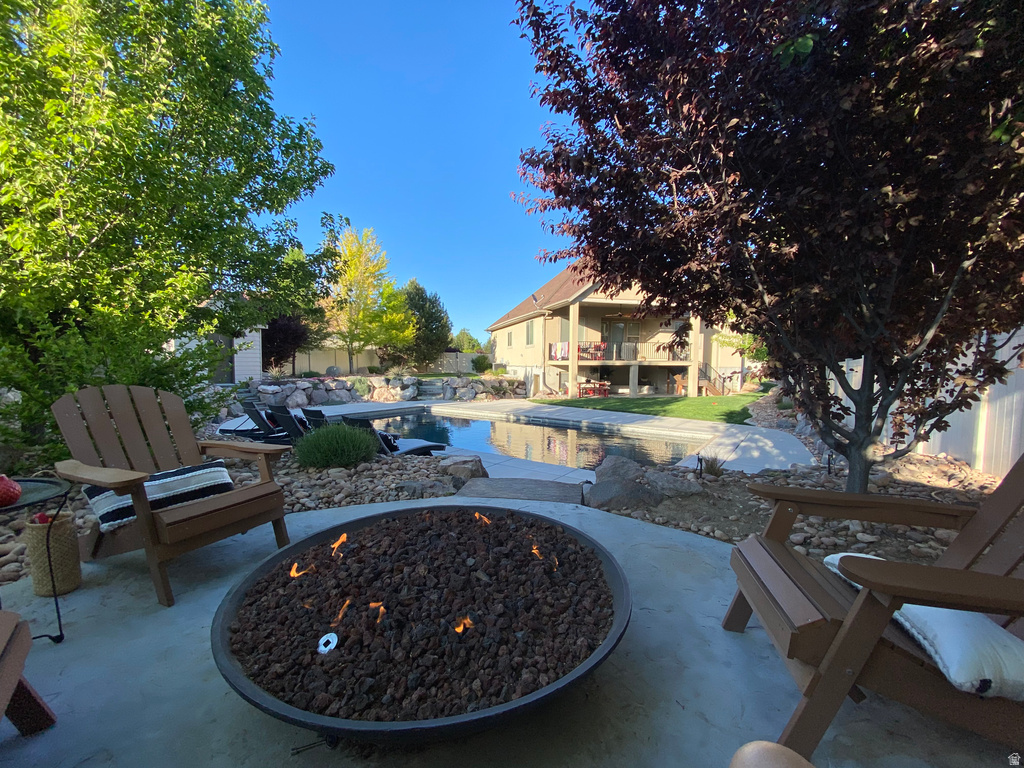 10778 S SINK HOLLOW CIR South Jordan, UT 84095