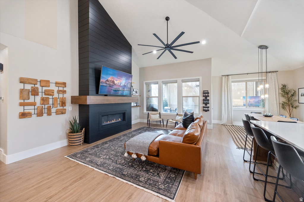 10778 S SINK HOLLOW CIR South Jordan, UT 84095