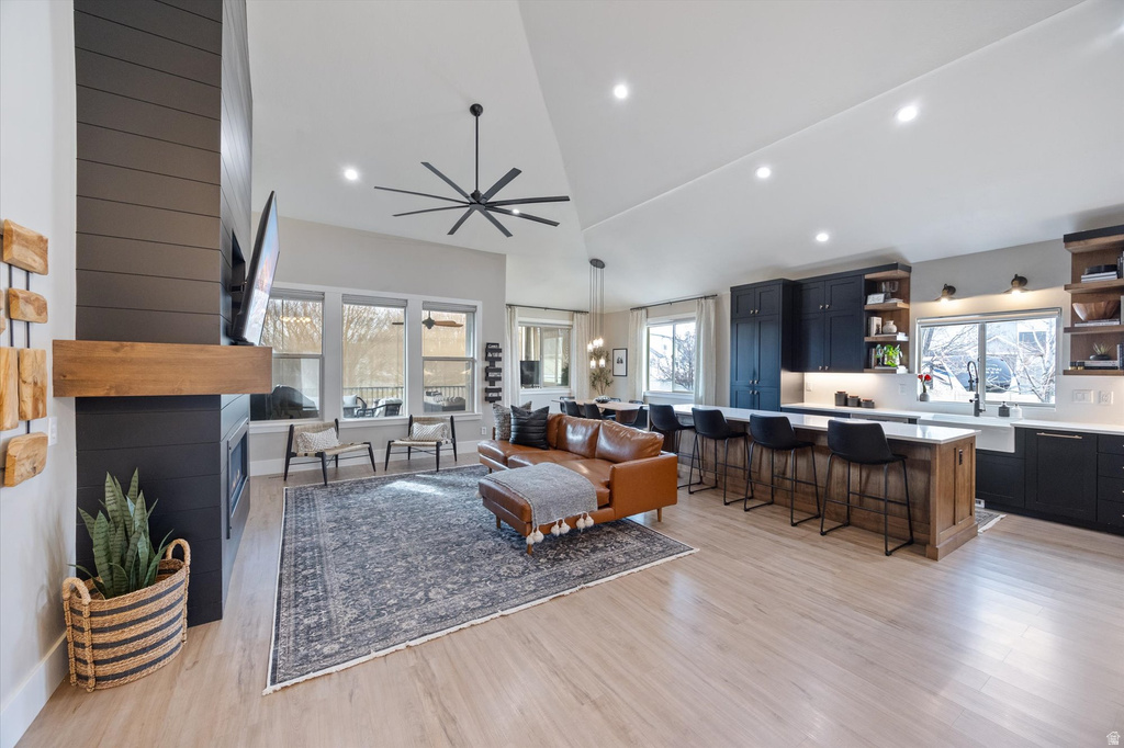 10778 S SINK HOLLOW CIR South Jordan, UT 84095