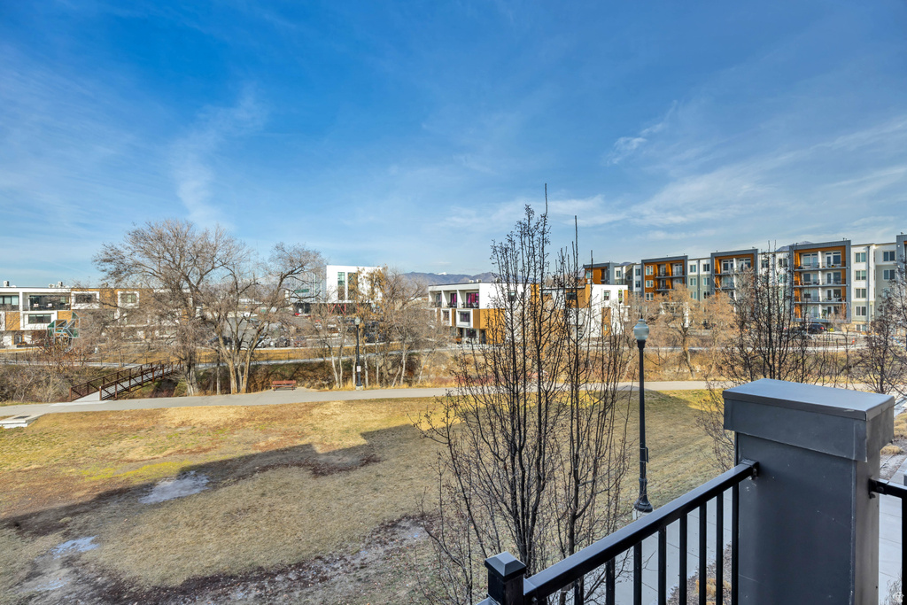 36 W TYTUS DR Murray, UT 84107