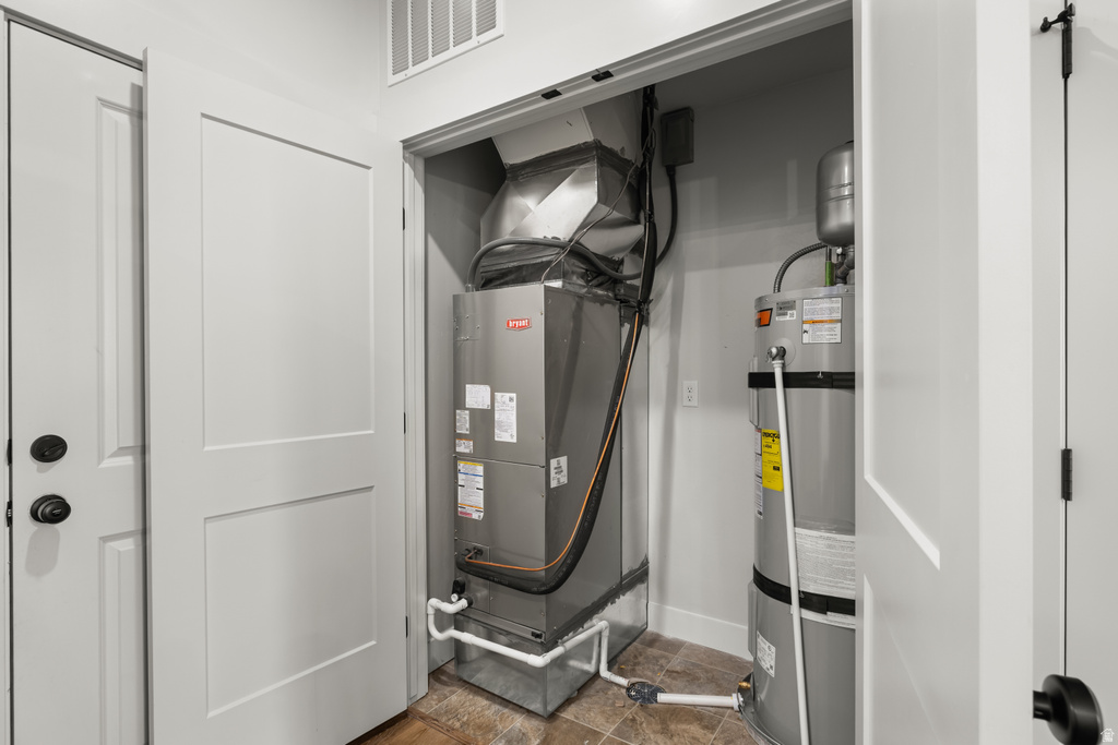 421 E WHITE SANDS WAY #B Orderville, UT 84758