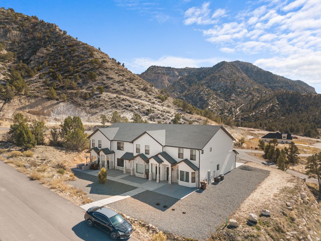 421 E WHITE SANDS WAY #B Orderville, UT 84758