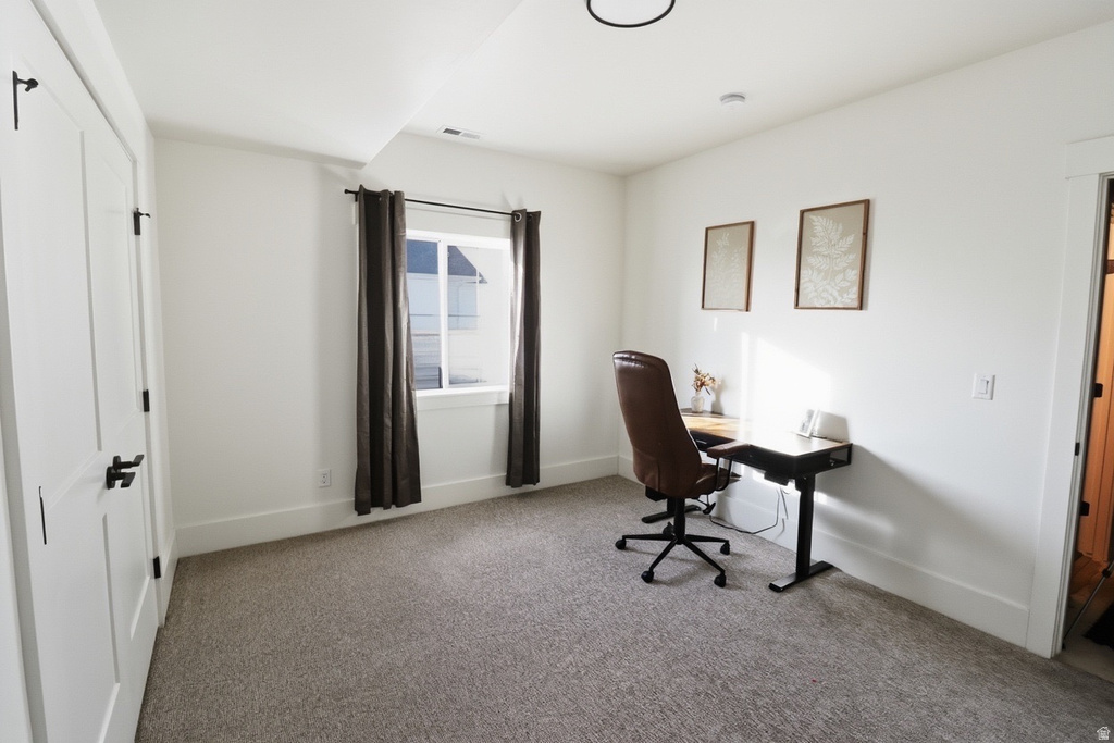 1087 E 160 N Hyde Park, UT 84318