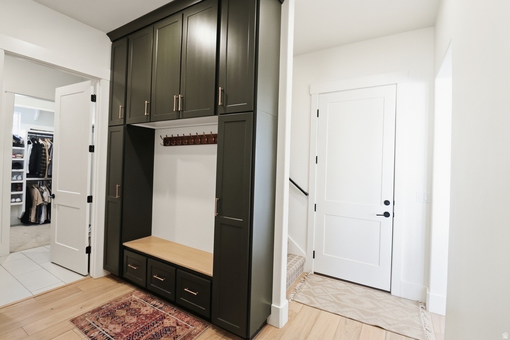 1087 E 160 N Hyde Park, UT 84318