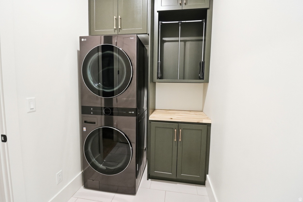 1087 E 160 N Hyde Park, UT 84318