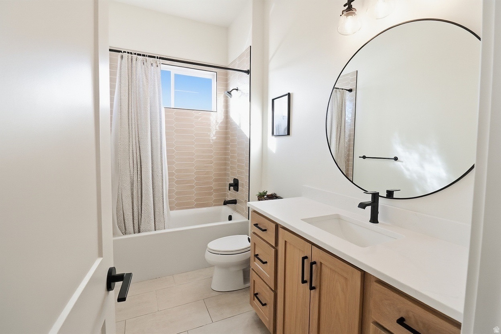 1087 E 160 N Hyde Park, UT 84318