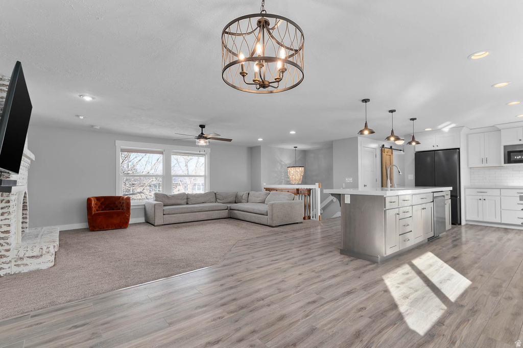 1156 N CHERRYWOOD DR Layton, UT 84040