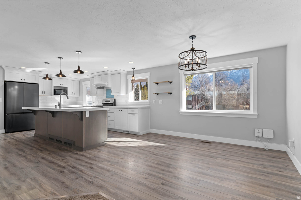 1156 N CHERRYWOOD DR Layton, UT 84040