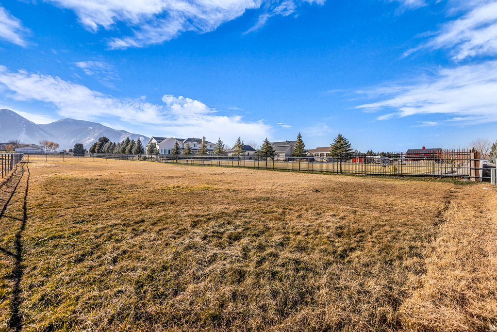 1060 W 2620 S Mapleton, UT 84664