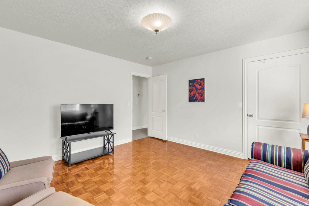 1060 W 2620 S Mapleton, UT 84664