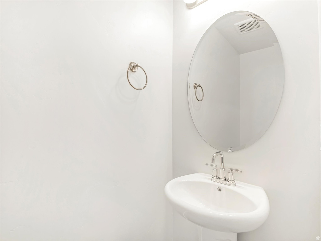 1536 E PHEASANT RD #214 Eagle Mountain, UT 84005