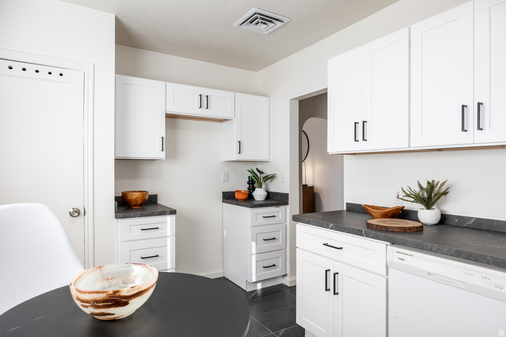 372 N OAKLEY ST Salt Lake City, UT 84116