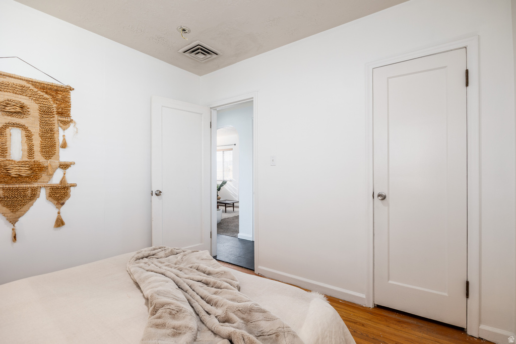 372 N OAKLEY ST Salt Lake City, UT 84116